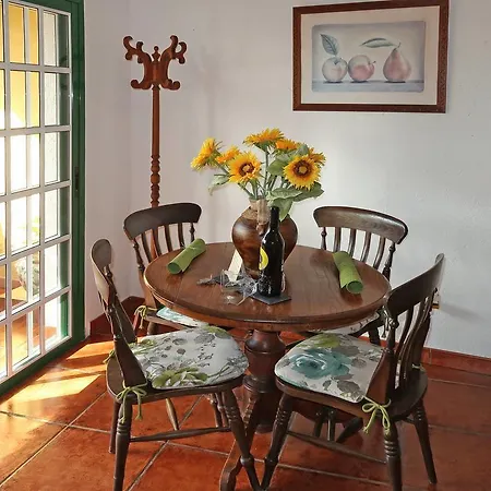 Holiday home La Cuadra 100s